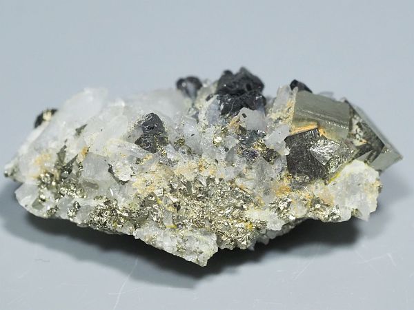 水晶黄鉄鉱閃亜鉛鉱 尾太鉱山産 22g (263)